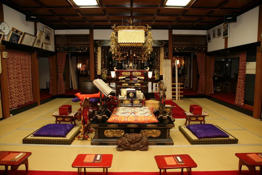 Temple Lodging Shukubo Kakurinbo Minobu Exterior foto